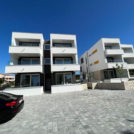 Black Pearl Novalja Dış mekan fotoğraf